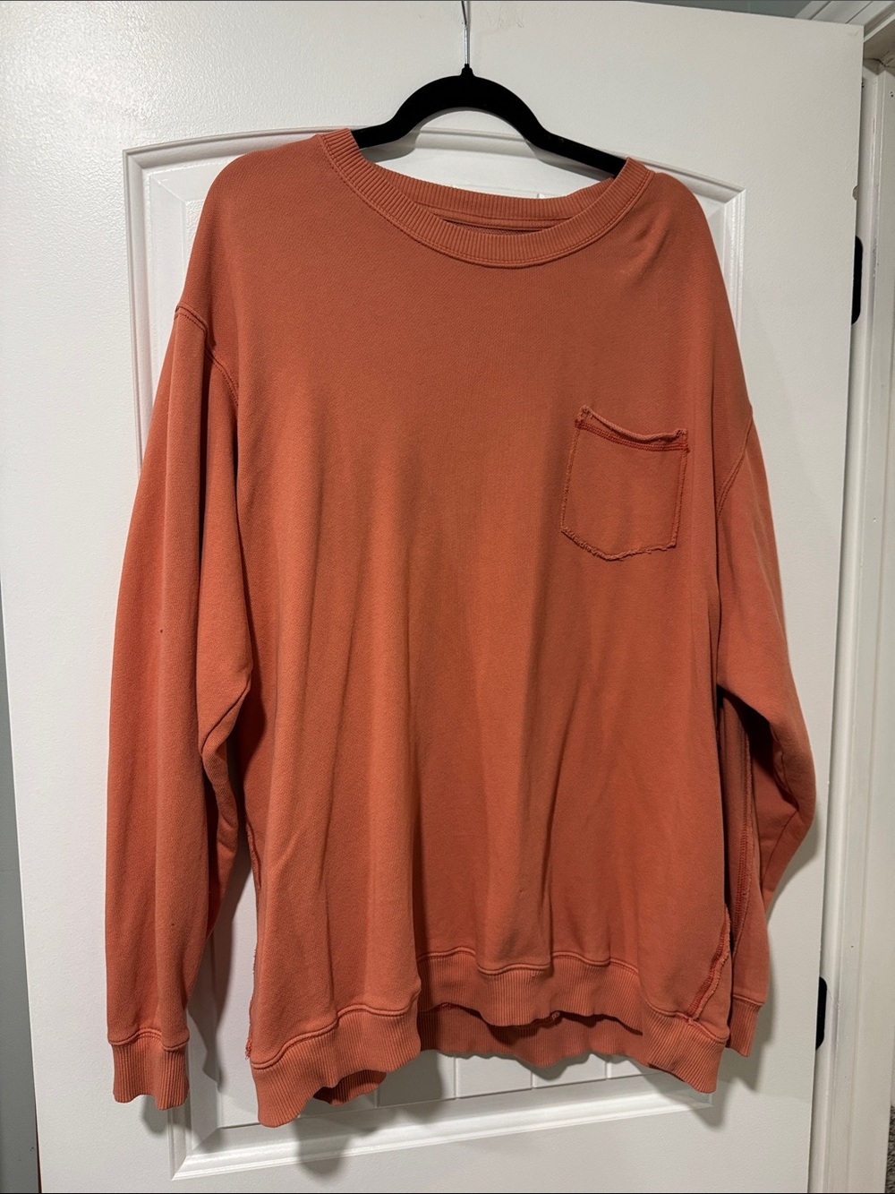 aerie women’s peachy Orange Crewneck Pocket Sweatshirt